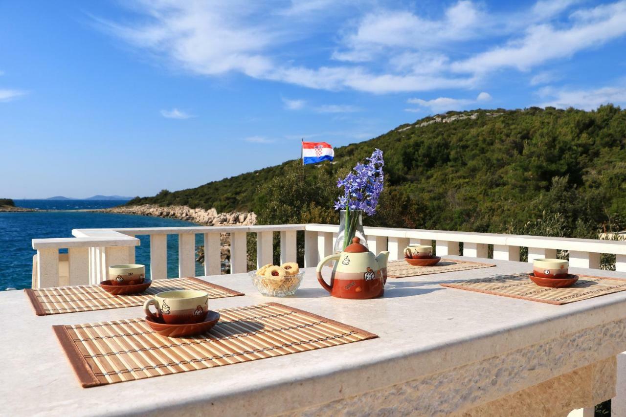Holliday Home Robinson Tourism Maria Jezera Exterior foto